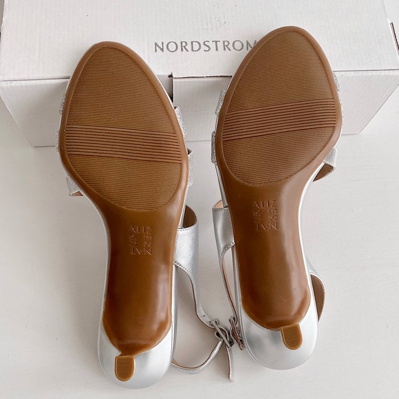 ✨New NATURALIZER Taimi Slingback Glitter Sandals NWOB - Picture 9 of 9